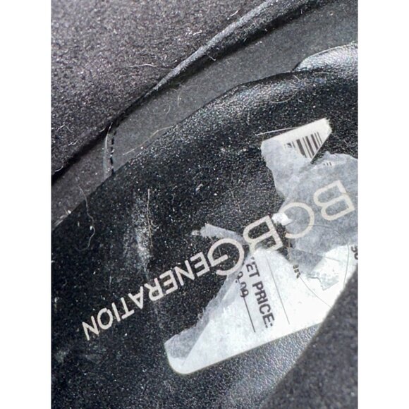 BCBGENERATION Red Snake Print Ankle Boots Block Heels Side Zipper Size 7.5 - Picture 8 of 9